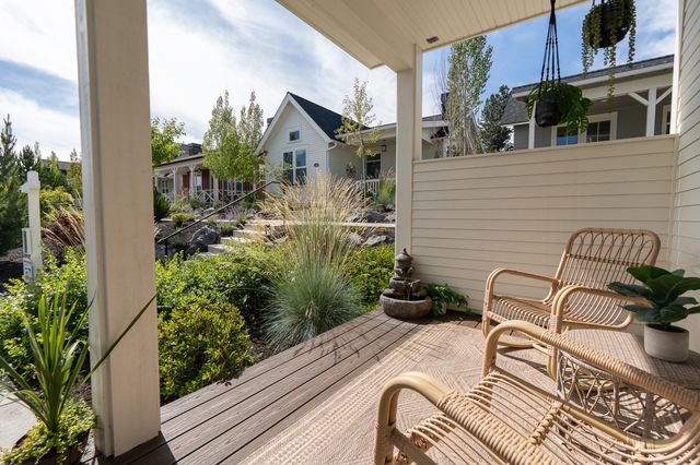 2777 NW High Lakes Loop, Bend, OR 97703