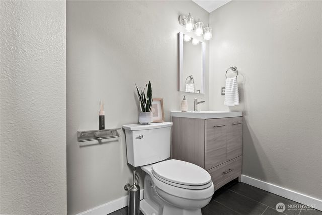 9700 Kodiak Place SW, Port Orchard, WA 98367