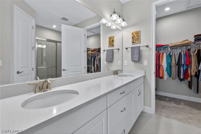 8025 Calle Canovas CT, Naples, FL 34114