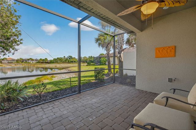 8025 Calle Canovas CT, Naples, FL 34114