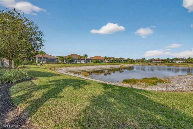 8025 Calle Canovas CT, Naples, FL 34114