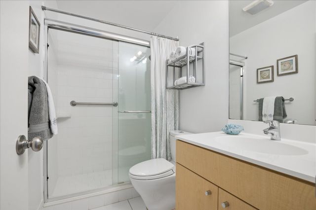 2210 NE 67th Street 1211, Fort Lauderdale, FL 33308