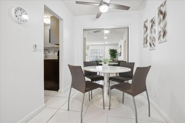 2210 NE 67th Street 1211, Fort Lauderdale, FL 33308