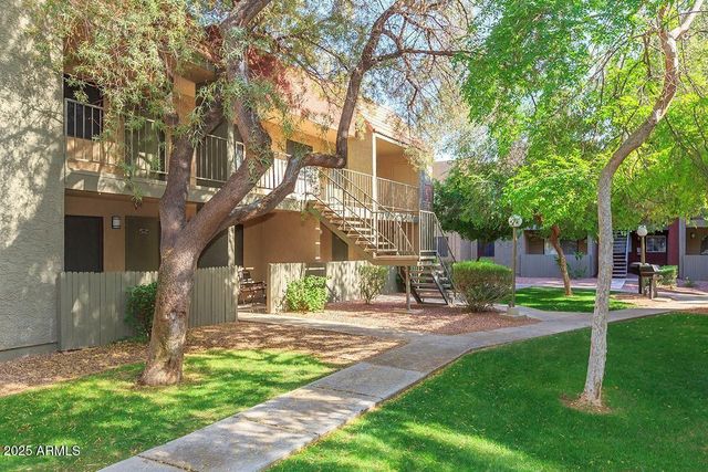 3040 E Shea Boulevard 0, Phoenix, AZ 85028