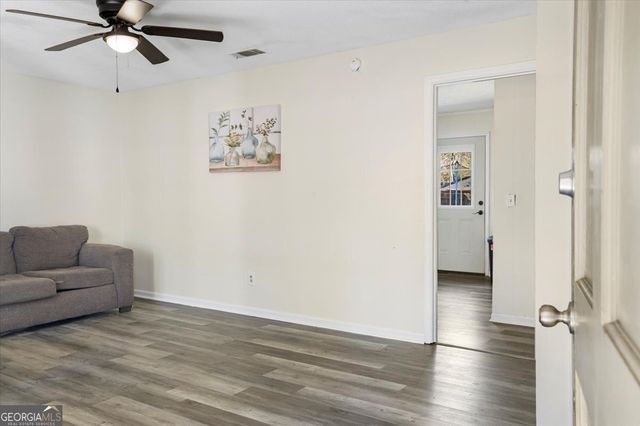 809 N Main Street, Statesboro, GA 30458