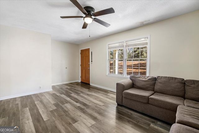 809 N Main Street, Statesboro, GA 30458
