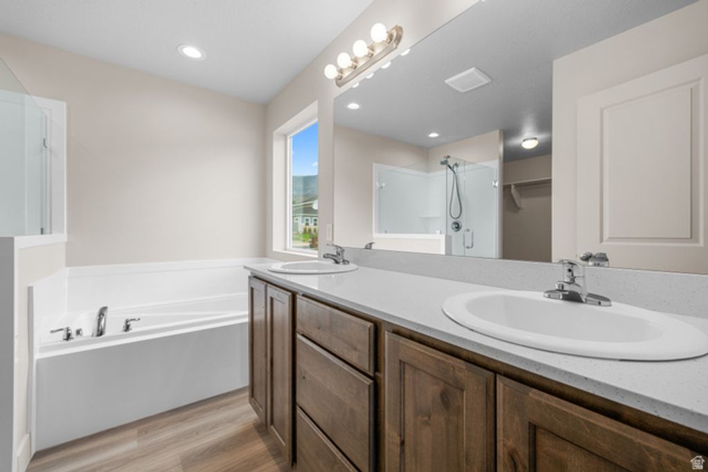 Image 8 of property listing at 1715 S SAGEBERRY DR #SKYLIN, Santaquin, UT 84655