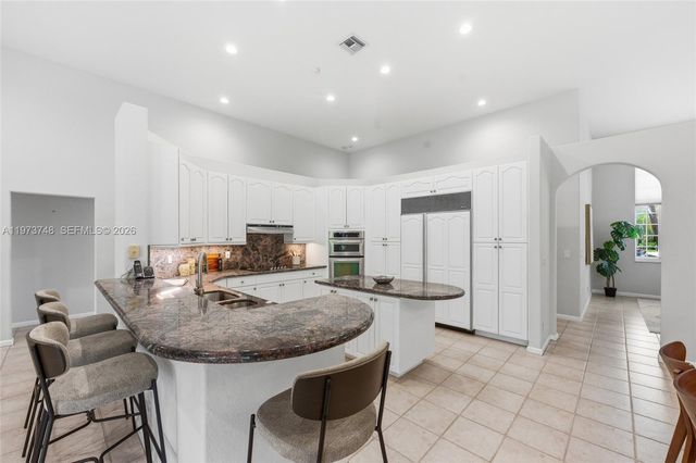 158 Dockside Cir, Weston, FL 33327