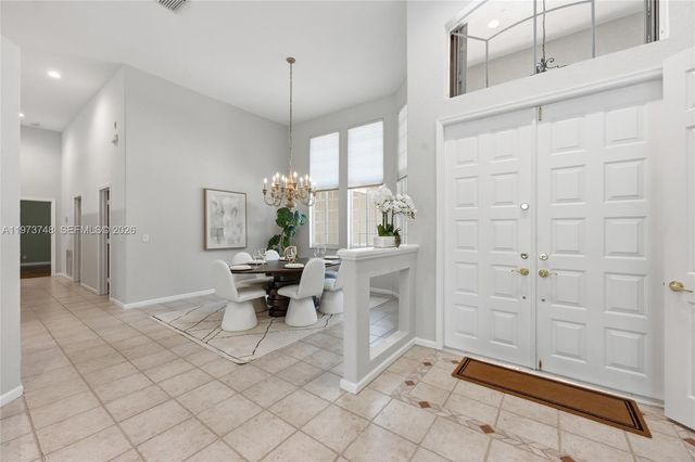 158 Dockside Cir, Weston, FL 33327