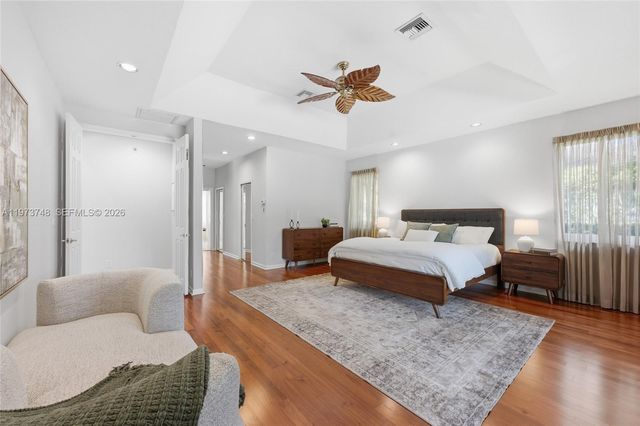 158 Dockside Cir, Weston, FL 33327