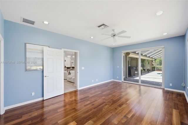 158 Dockside Cir, Weston, FL 33327