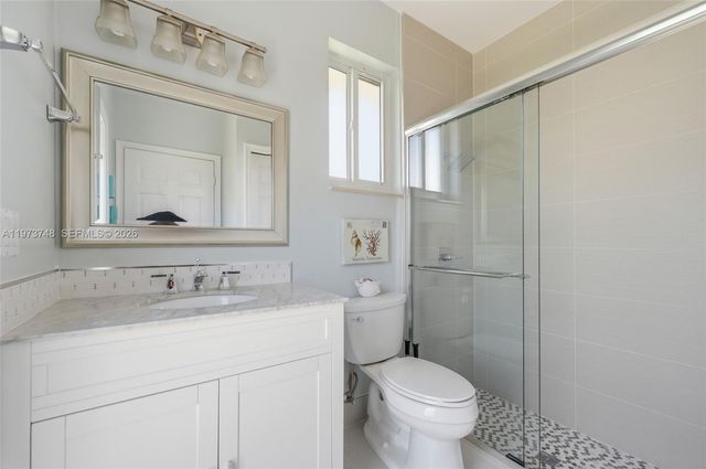 158 Dockside Cir, Weston, FL 33327