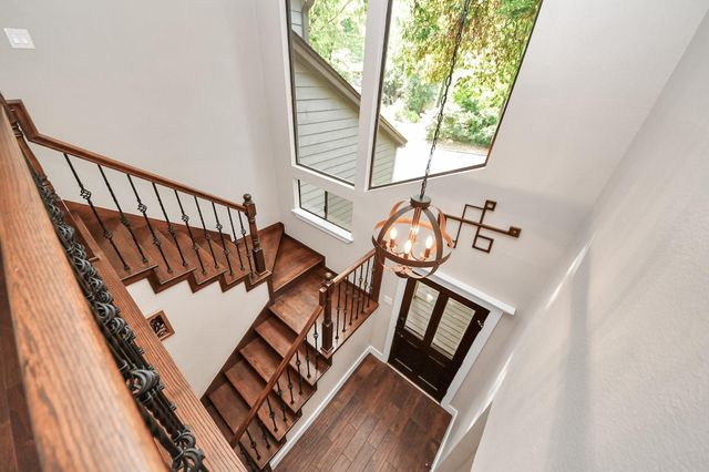 3 Hidden Deer Corner Court, The Woodlands, TX 77381