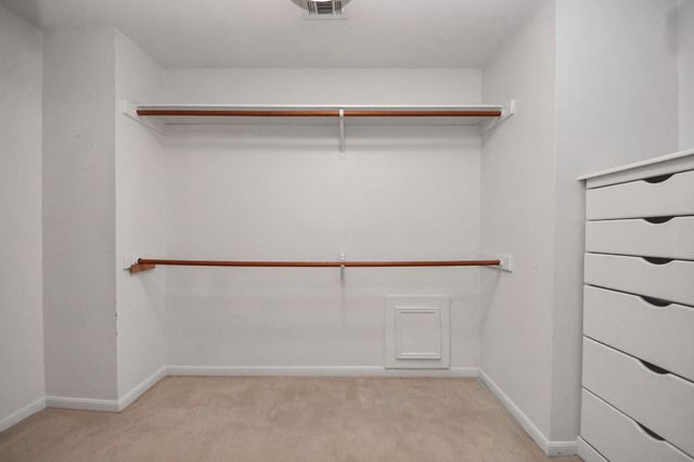 3 Hidden Deer Corner Court, The Woodlands, TX 77381