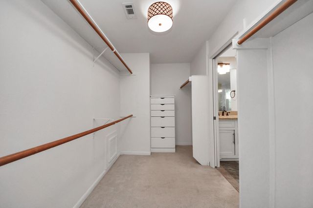 3 Hidden Deer Corner Court, The Woodlands, TX 77381
