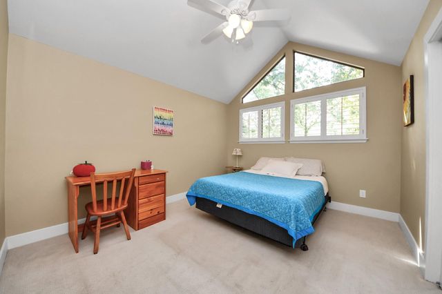 3 Hidden Deer Corner Court, The Woodlands, TX 77381