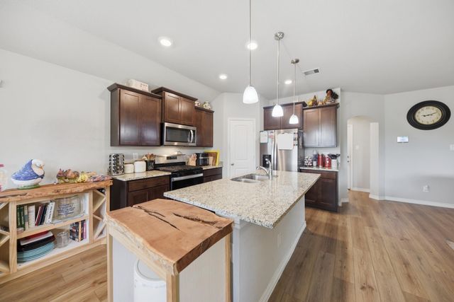 803 Davy Street, Brenham, TX 77833