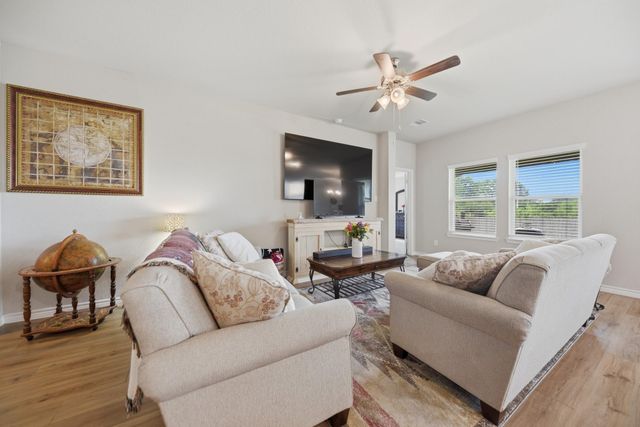 803 Davy Street, Brenham, TX 77833