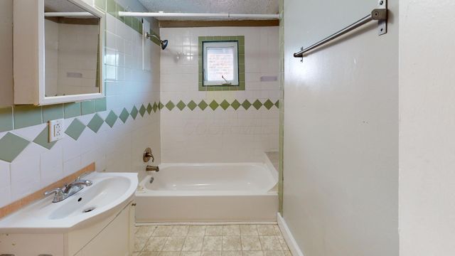 1438 N 6th Street, Columbus, OH 43201