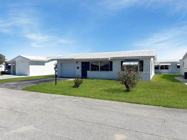 514 SW 20th Street, Boynton Beach, FL 33426