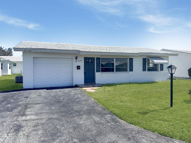 514 SW 20th Street, Boynton Beach, FL 33426