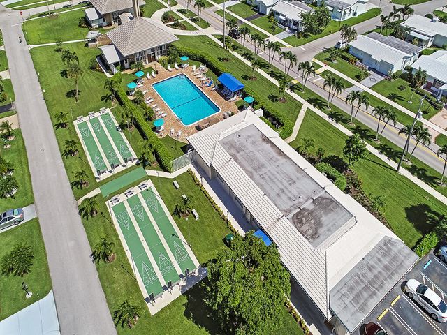 514 SW 20th Street, Boynton Beach, FL 33426