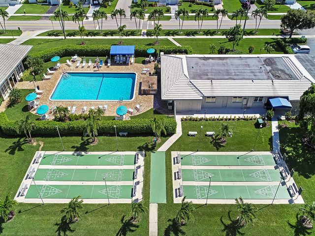 514 SW 20th Street, Boynton Beach, FL 33426