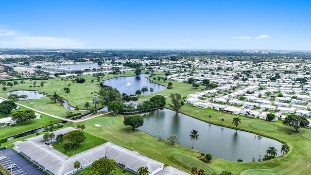 514 SW 20th Street, Boynton Beach, FL 33426