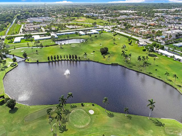 514 SW 20th Street, Boynton Beach, FL 33426