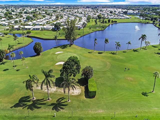 514 SW 20th Street, Boynton Beach, FL 33426