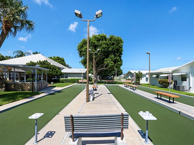 514 SW 20th Street, Boynton Beach, FL 33426