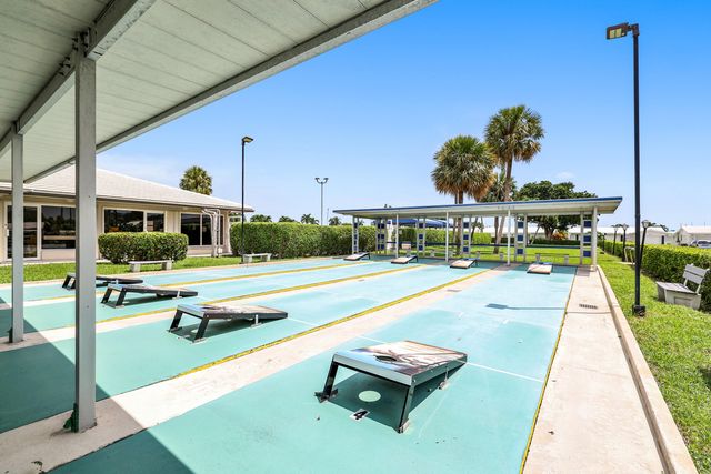 514 SW 20th Street, Boynton Beach, FL 33426