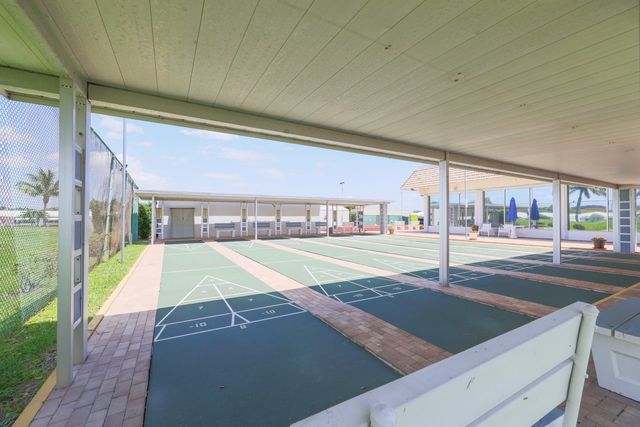 514 SW 20th Street, Boynton Beach, FL 33426