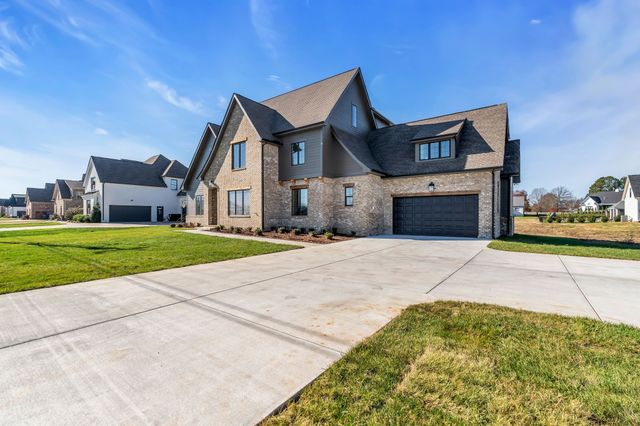 5414 Old Salem Rd, Rockvale, TN 37153