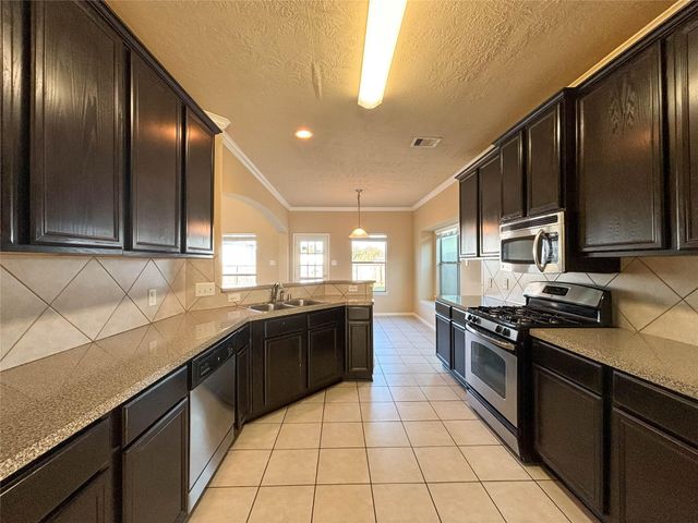 2815 Defoe Drive, Katy, TX 77449