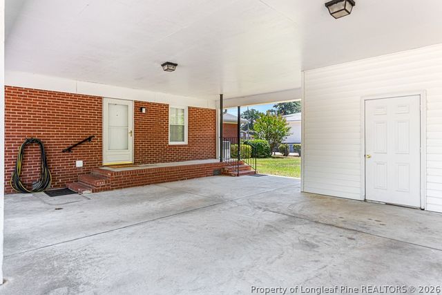 1802 Flintshire Road, Fayetteville, NC 28304