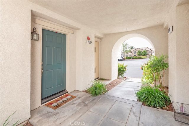 36338 Cinzia, Winchester, CA 92596