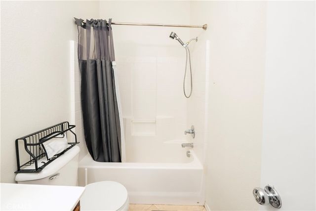 36338 Cinzia, Winchester, CA 92596