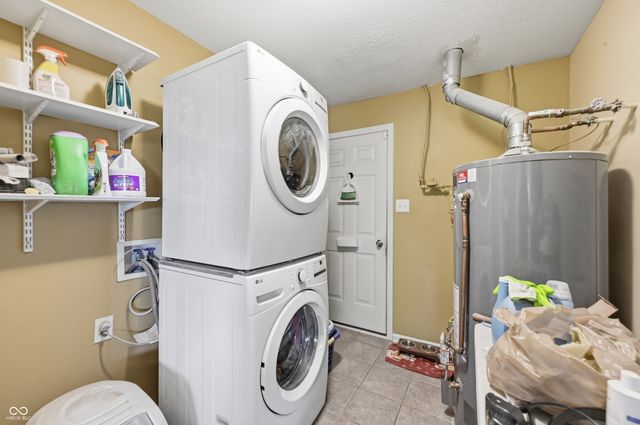 18715 Crestline Court, Noblesville, IN 46060