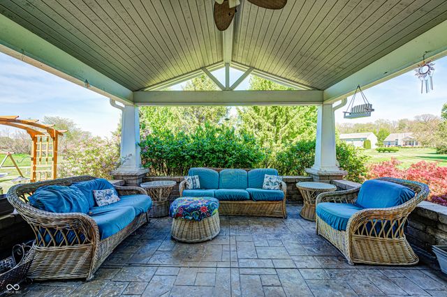 18715 Crestline Court, Noblesville, IN 46060