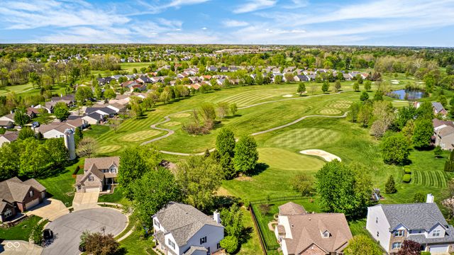 18715 Crestline Court, Noblesville, IN 46060