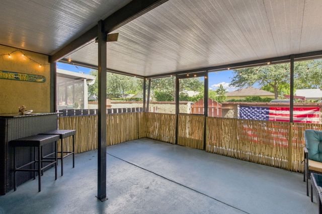 7175 Nova Drive, Davie, FL 33317
