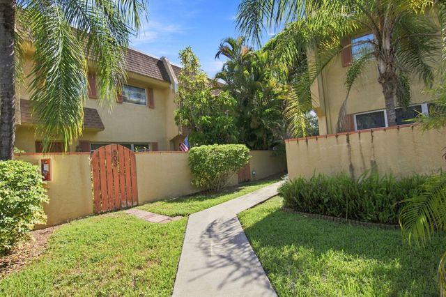 7175 Nova Drive, Davie, FL 33317