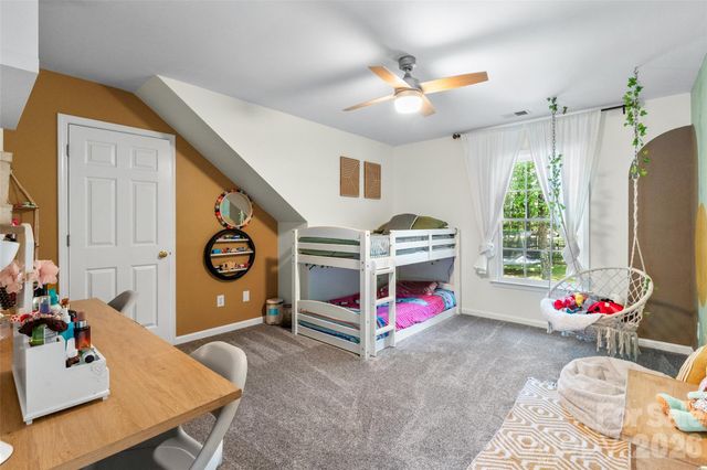 4131 Beauvista Drive, Charlotte, NC 28269