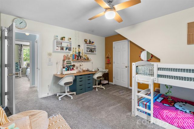 4131 Beauvista Drive, Charlotte, NC 28269