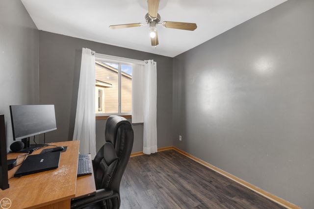 13850 Hartill Drive, Warren, MI 48089