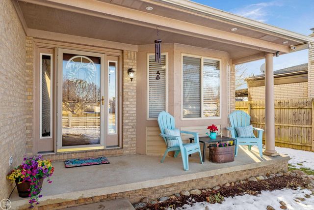 13850 Hartill Drive, Warren, MI 48089