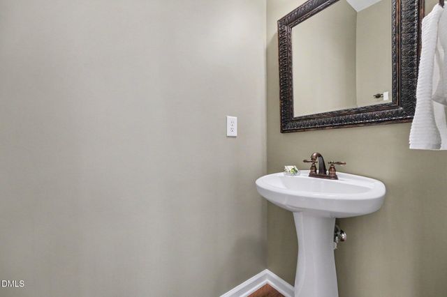 230 Cedar Elm Road, Durham, NC 27713