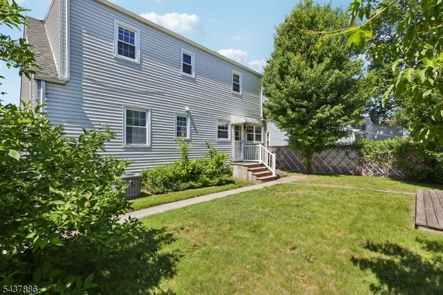 251 Main St, East Rutherford Boro, NJ 07073