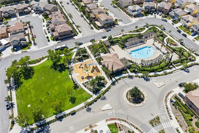 7065 Sweetleaf, Fontana, CA 92336
